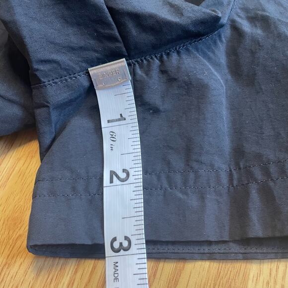 DSG Notched Woven Shorts, XL - Picture 6 of 8